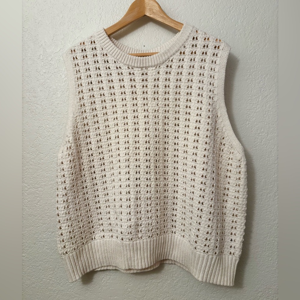 Cream Knit Sleeveless Sweater Sz XXL